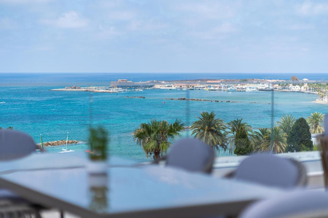 Waterside Sea View Apartments Paphos Exterior photo