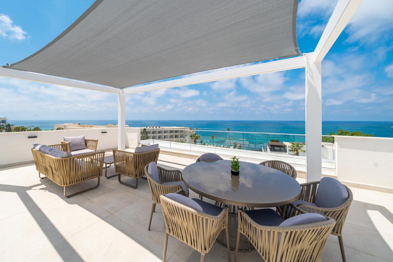 Waterside Sea View Apartments Paphos Exterior photo