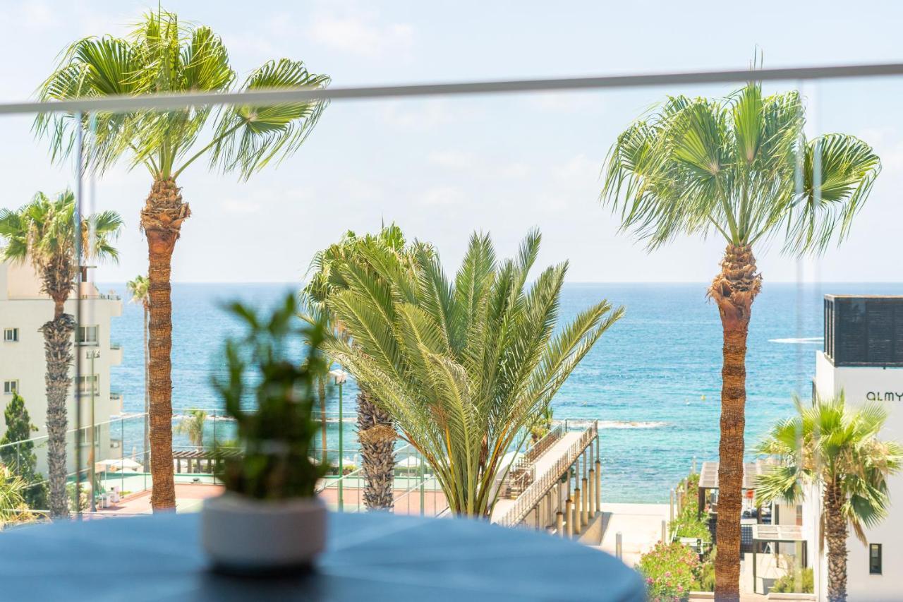 Waterside Sea View Apartments Paphos Exterior photo