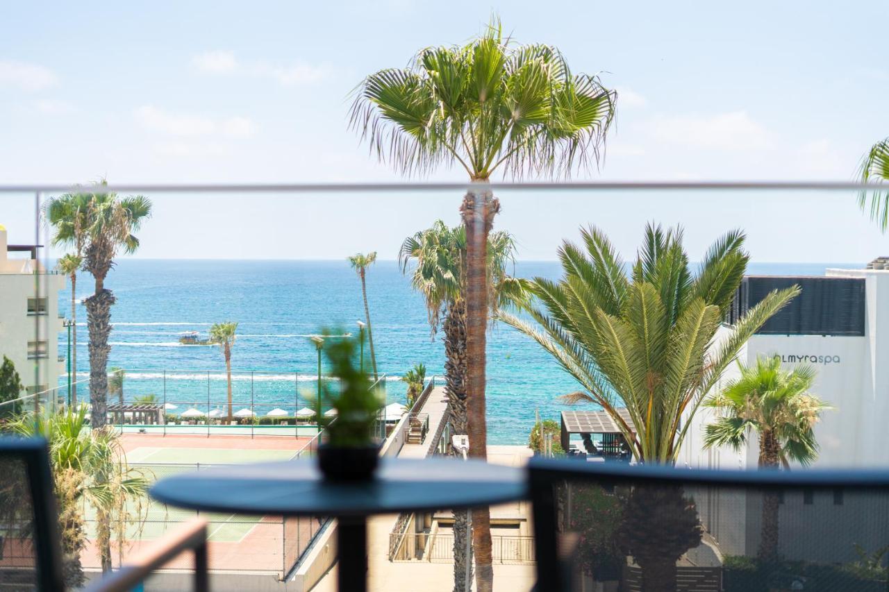 Waterside Sea View Apartments Paphos Exterior photo