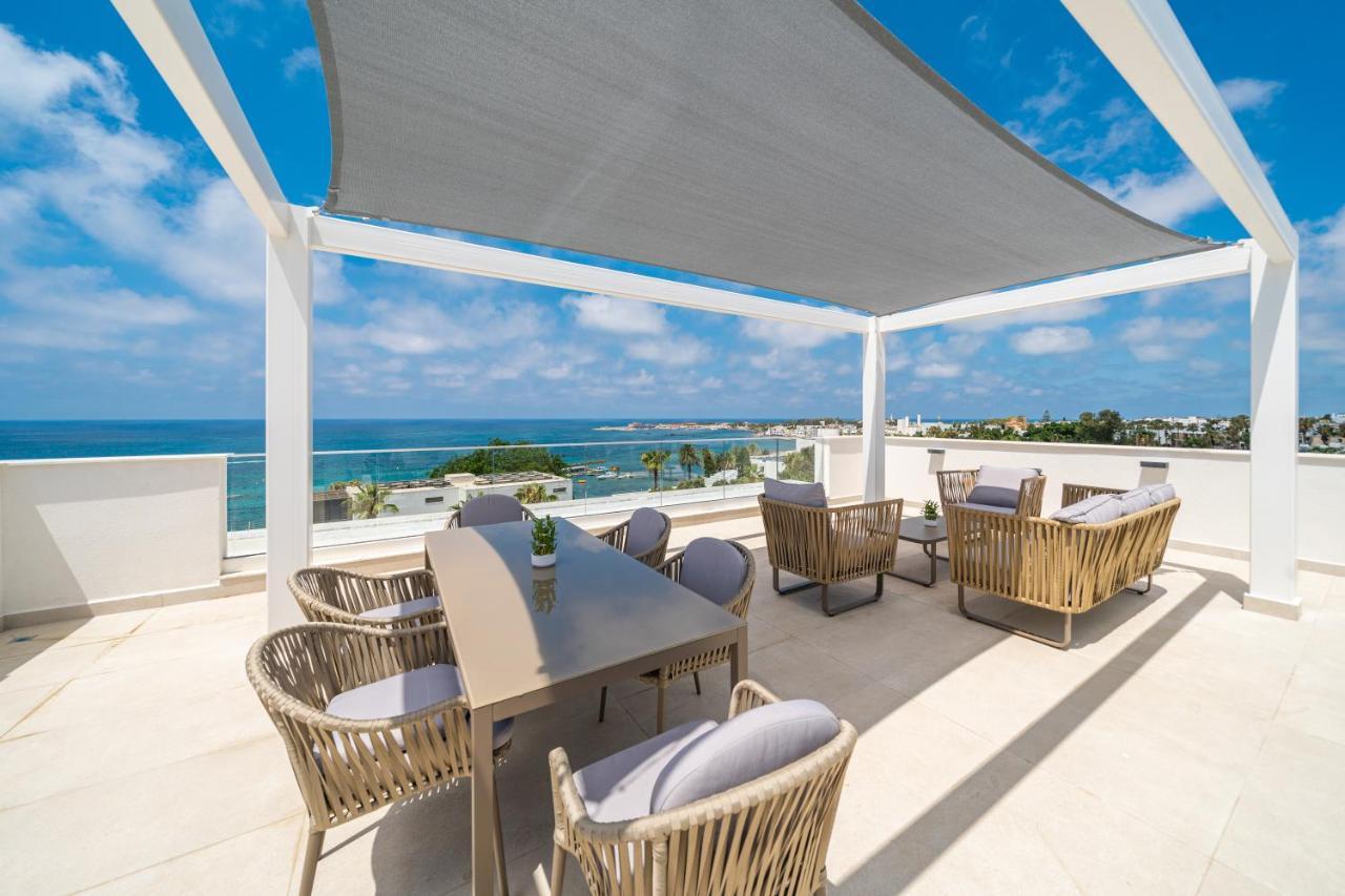 Waterside Sea View Apartments Paphos Exterior photo