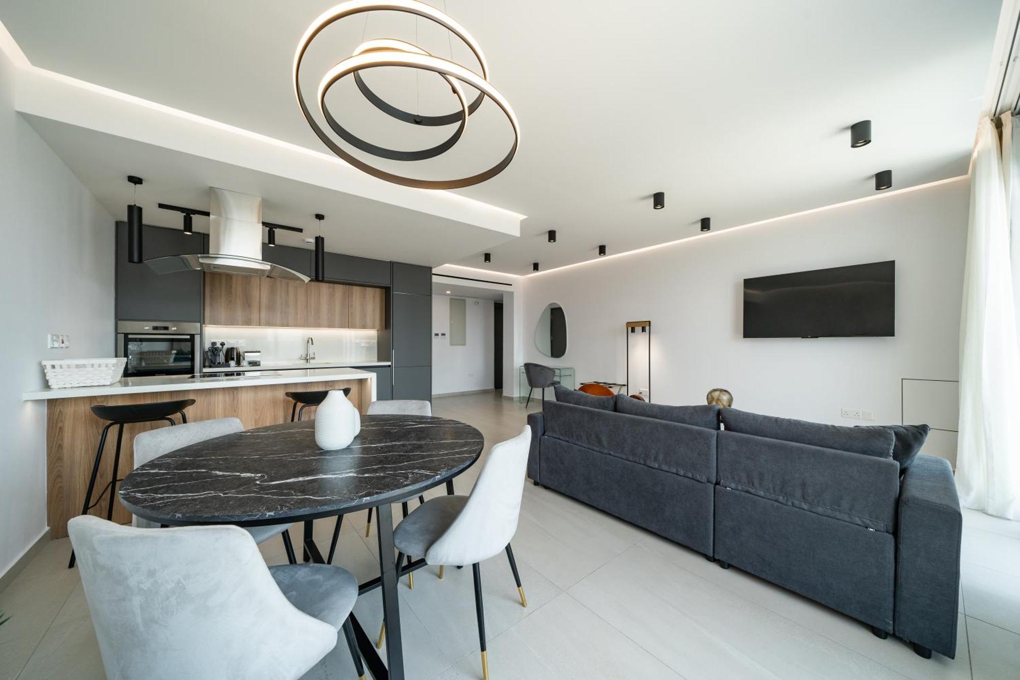 Waterside Sea View Apartments Paphos Exterior photo