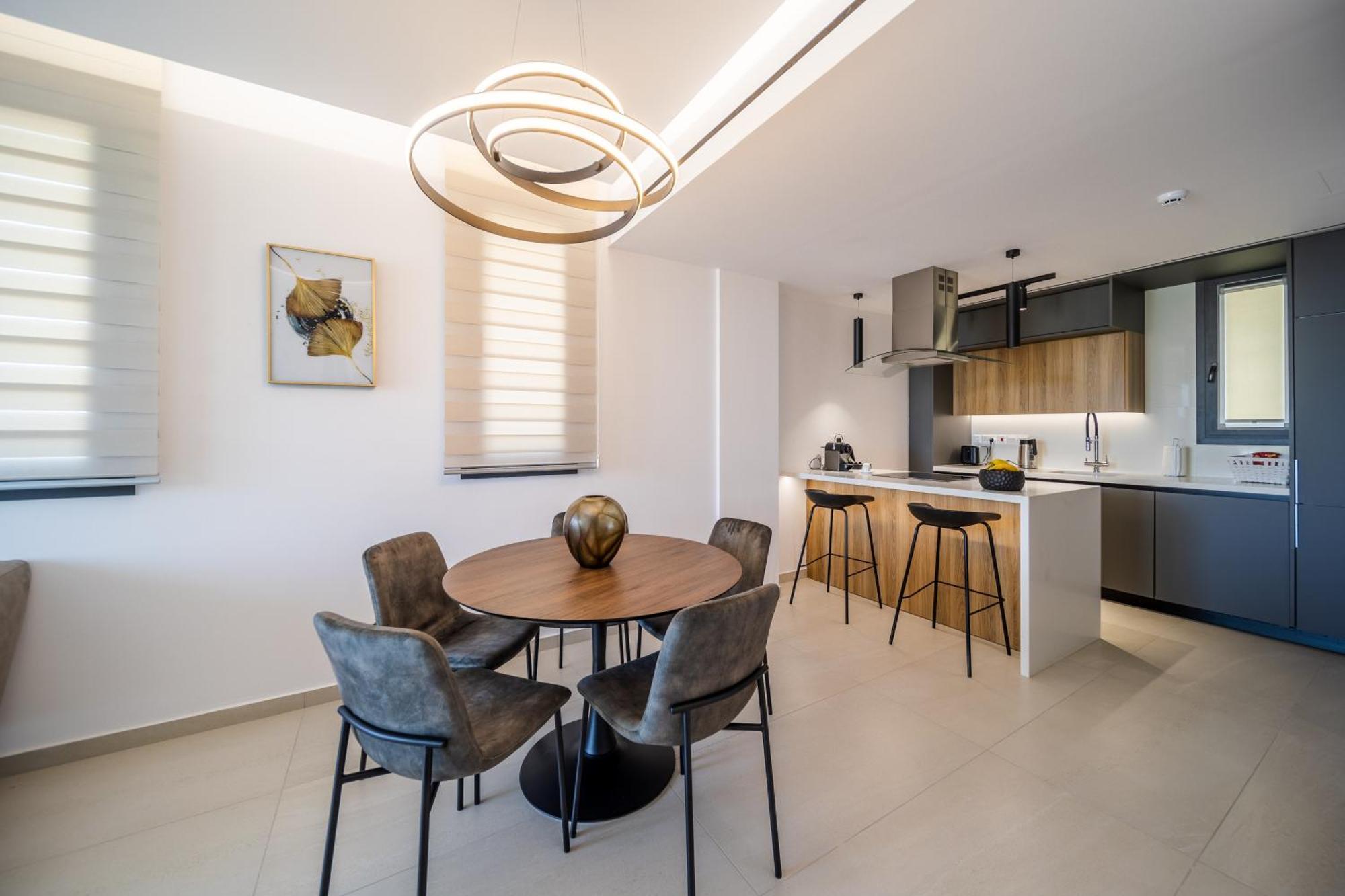 Waterside Sea View Apartments Paphos Exterior photo
